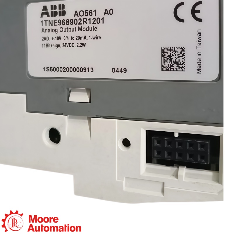 Módulo de salida analógica de 2 canales ABB AO561 1TNE968902R1201